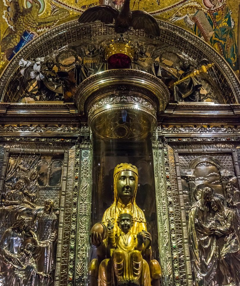 virgen montserrat
