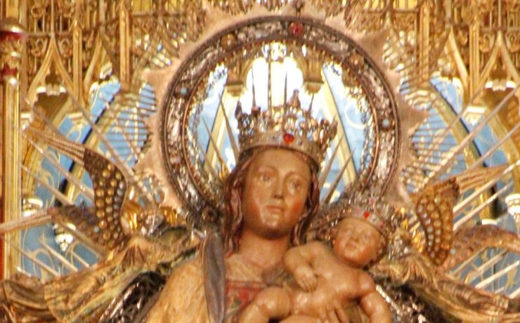 virgen almudena
